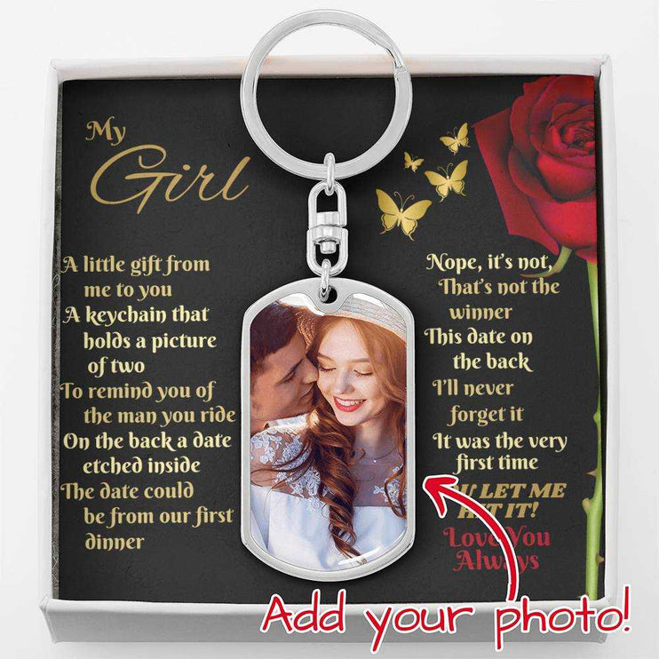 stainless-steel photo dog tag keychain in soft box up close