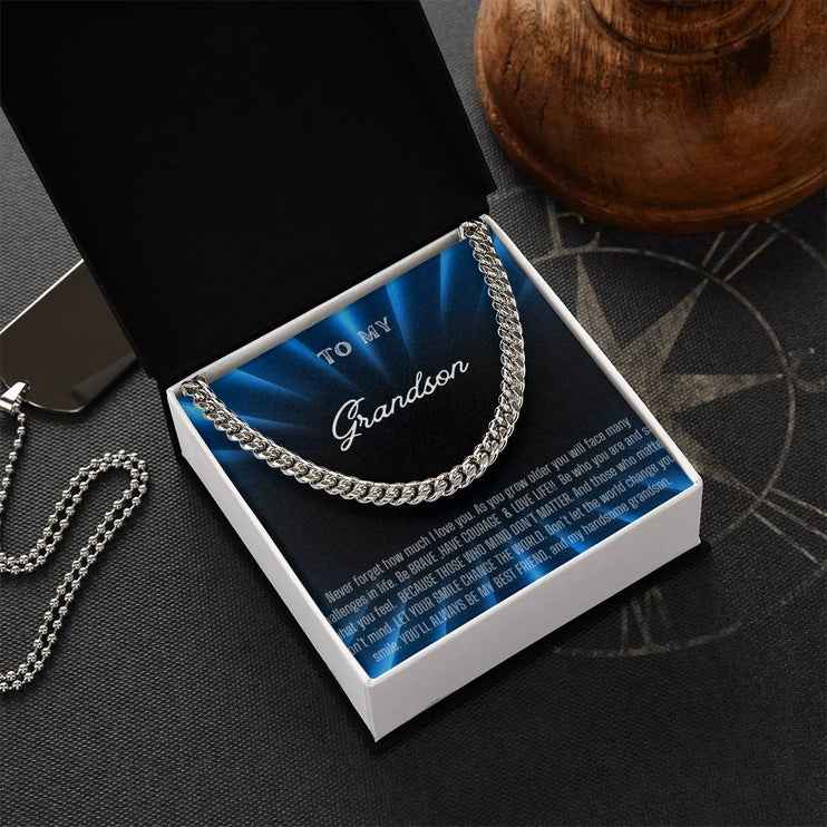 Cuban Chain Necklace in polished stainless steel and in a two-tone box angle 2