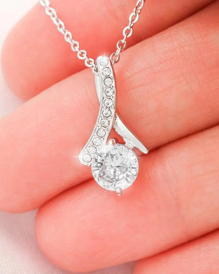 white gold alluring beauty necklace 