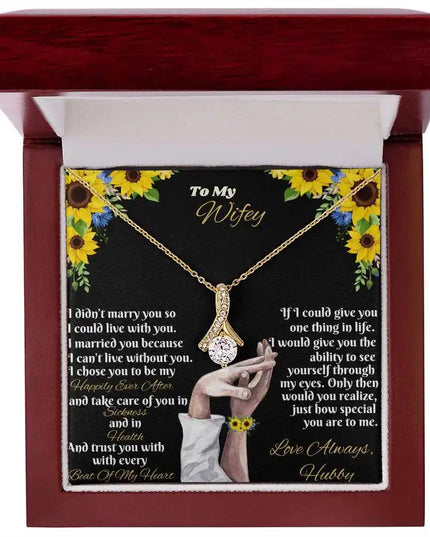 yellow gold alluring beauty necklace in mahogany box