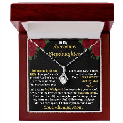 white gold alluring beauty necklace in mahogany box up close