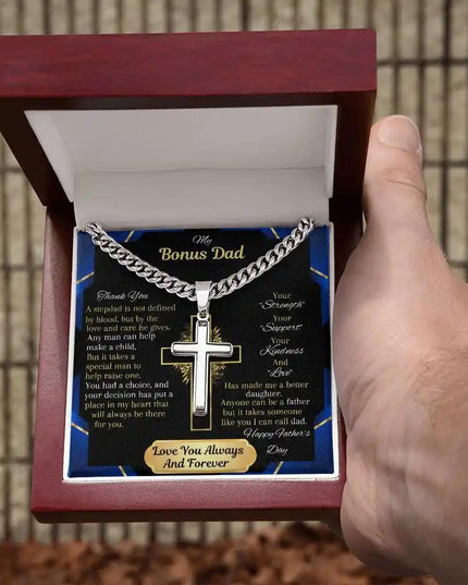 Cuban Chain Necklace in mahogany box in model's hand.