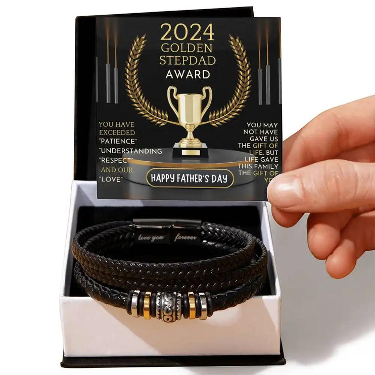 Love You Forever Bracelet in two-tone box.