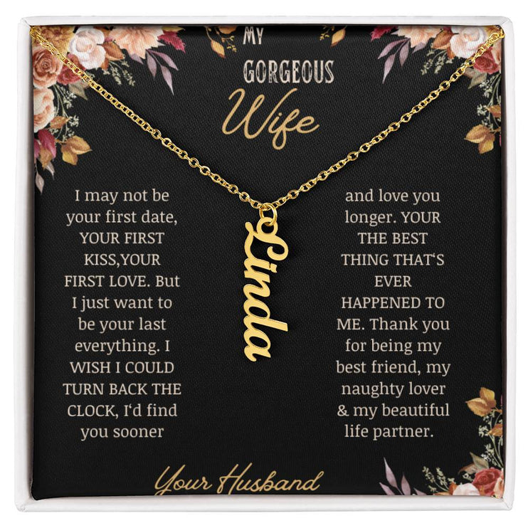 multi vertical name necklace for wife with 1 charms in standard box in yellow gold
